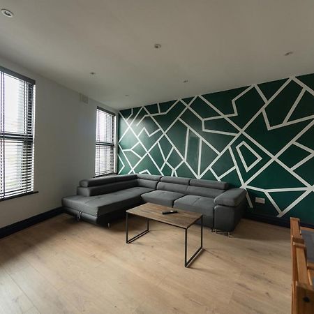 Lovely 2-Bed Apartment In Blackpool Secret House Экстерьер фото